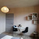 Le Hurlement Du Loup Oda ve Kahvaltı 3*