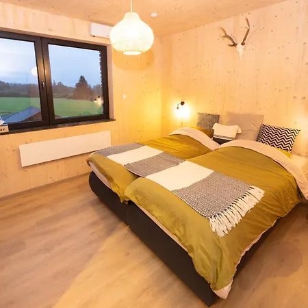 Bed and Breakfast Le Hurlement Du Loup 3*